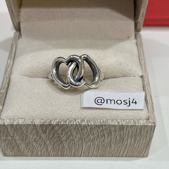 Retired James Avery Linked Hearts Ring - Picture 2 of 4